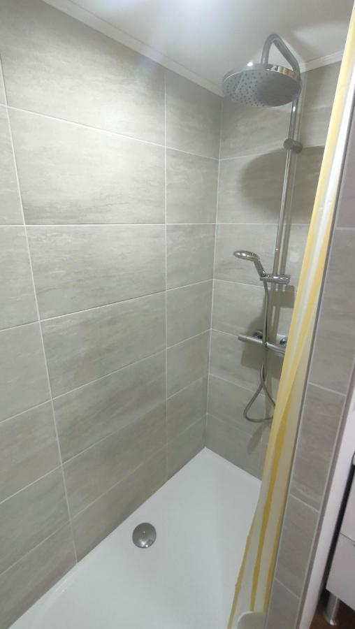 Villelaure Studio Renove Maison De Village Du Luberon מראה חיצוני תמונה