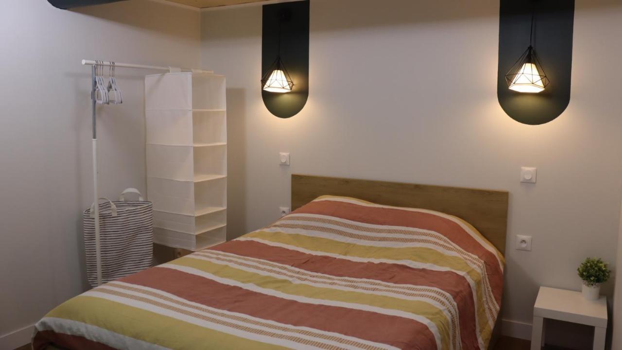 Villelaure Studio Renove Maison De Village Du Luberon מראה חיצוני תמונה