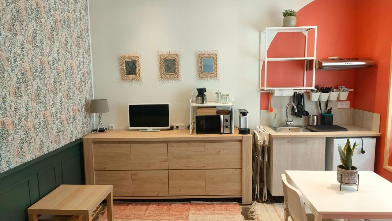 Villelaure Studio Renove Maison De Village Du Luberon מראה חיצוני תמונה